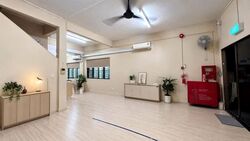 Beauty Garden (D19), Terrace #633911051